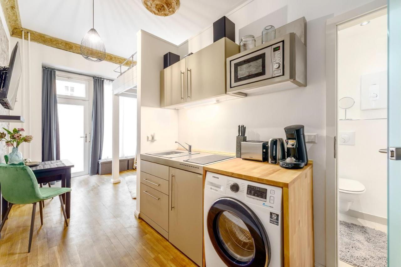 The Koburger Vh, Studio For Up To 4 With High Bed Берлин Екстериор снимка